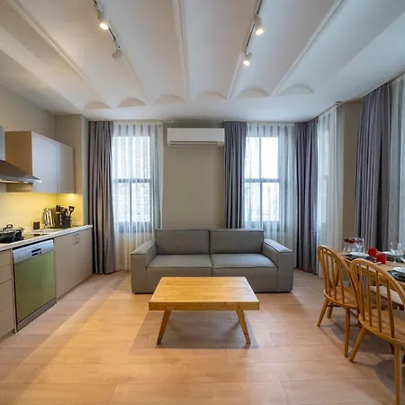 Historic 2 Bedroom Galata Apt-heart Of Kuledibi 1 Lägenhet Istanbul